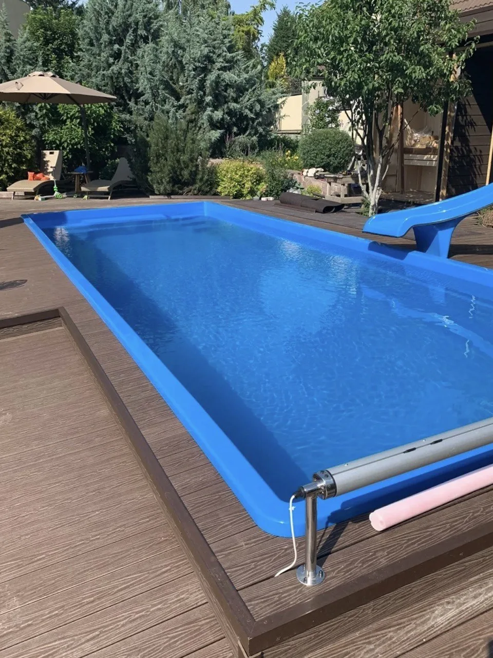 Laguna 9 установлен на участке в Сосновом Боре